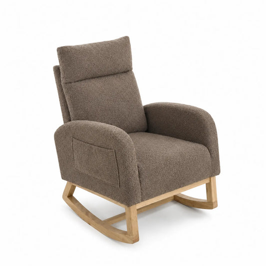 Sillón mecedora de tela marrón con estructura de madera